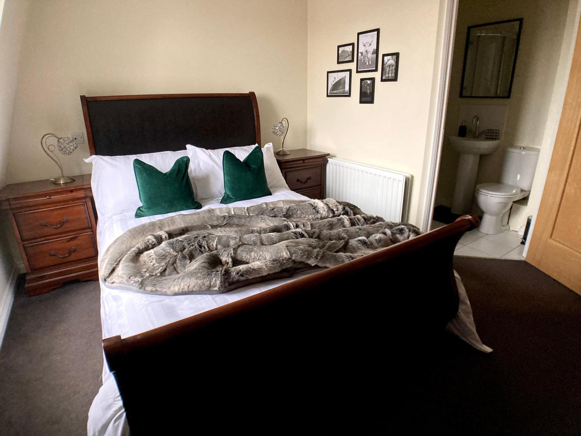 Cathedral Quarter Apartments 벨파스트 외부 사진